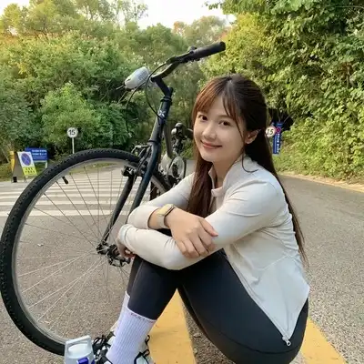 秦静